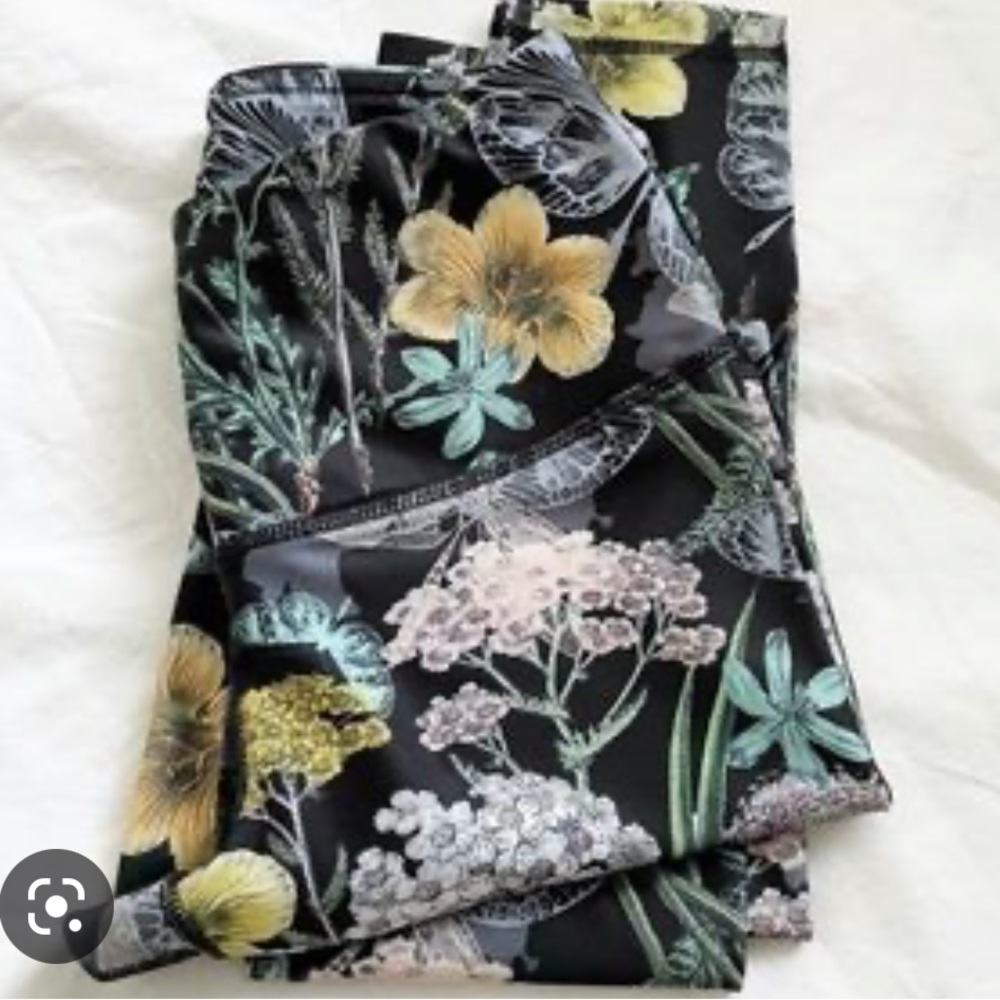 Play Ground colorful leggings 🌺